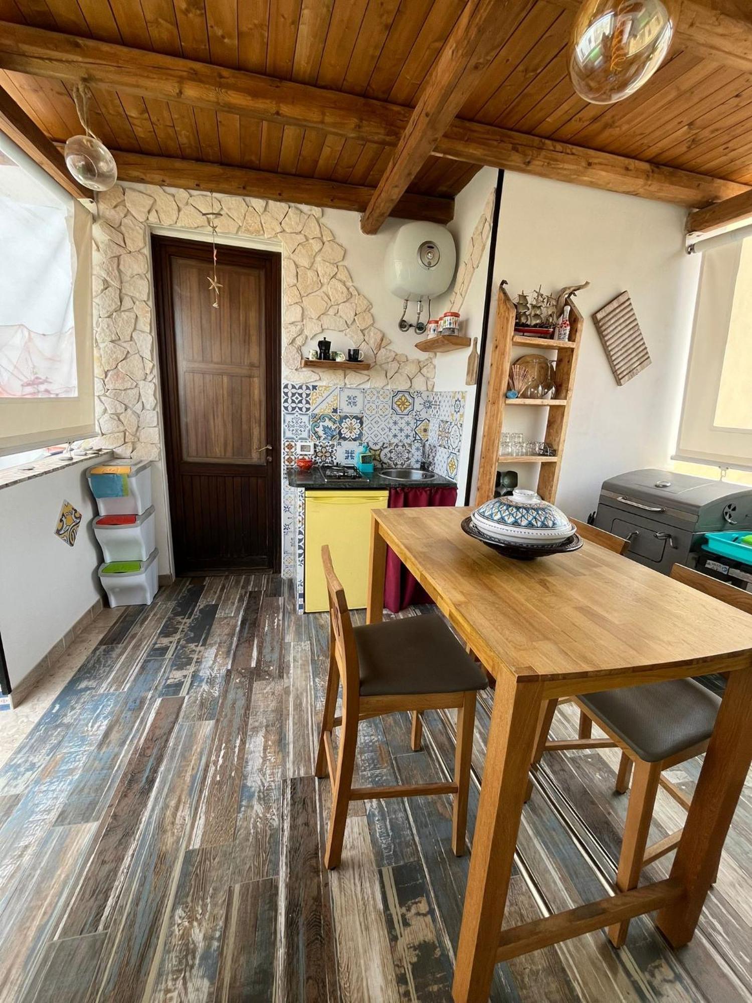 Casa Di Dalila Apartment Трапани Екстериор снимка